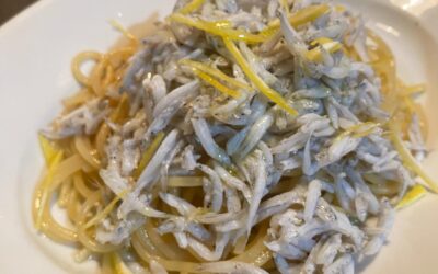 シラスとコラトゥーラ（イタリアの天然魚醤）のパスタ